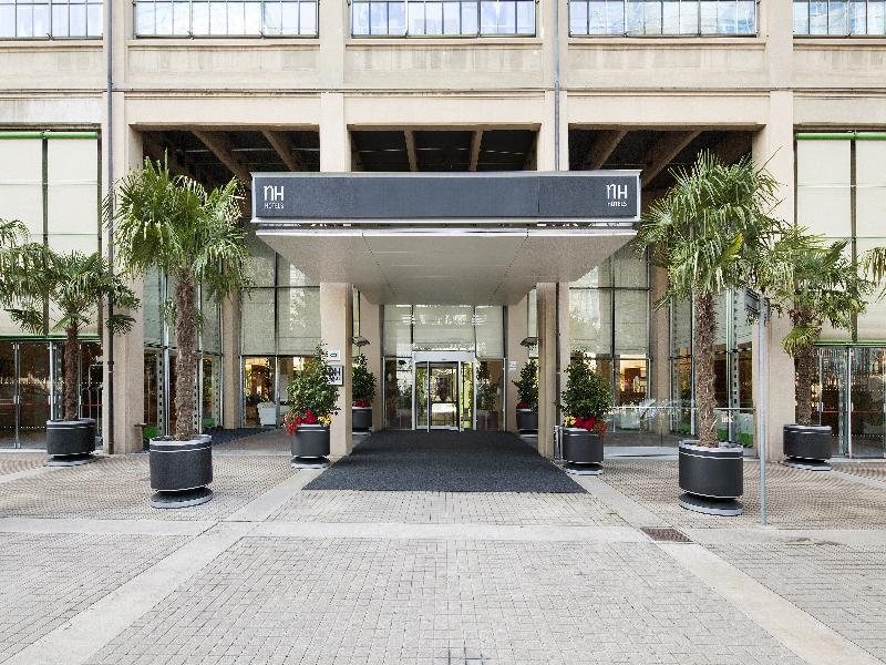 Hotel NH Torino Lingotto Congress Esterno foto