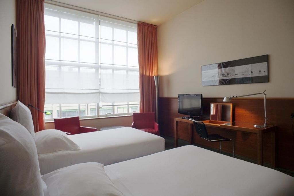 Hotel NH Torino Lingotto Congress Camera foto