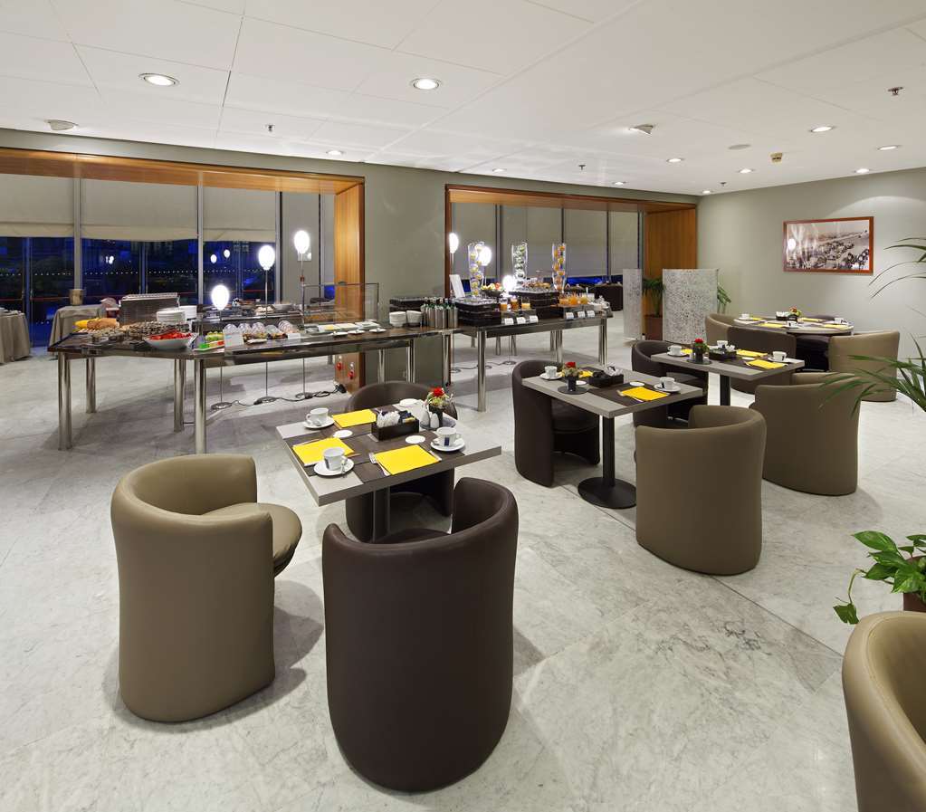 Hotel NH Torino Lingotto Congress Esterno foto